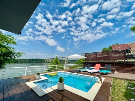 House on Danube Novi Sad