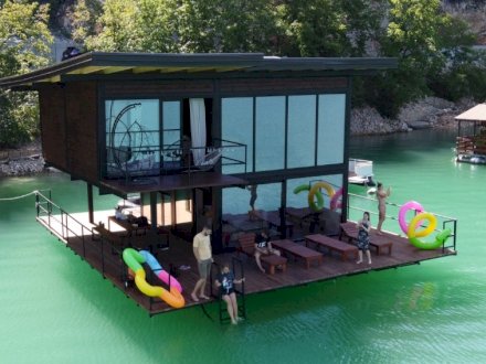Lake House Lux Perućačko jezero