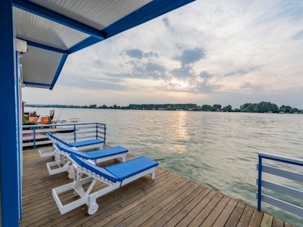 Splav Savorini Beograd